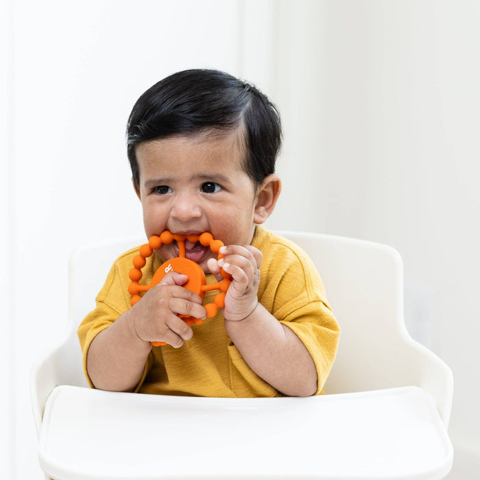 Bella Tunno - Tiny Tailgater Happy Teether: Orange