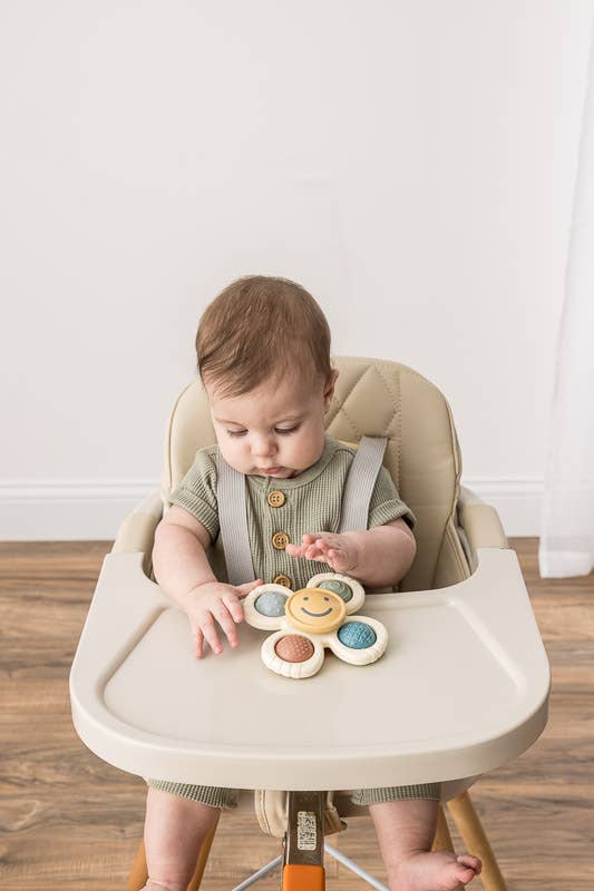 Itzy Ritzy - Itzy Pop & Whirl™ - Bath + Travel Toy: Smile