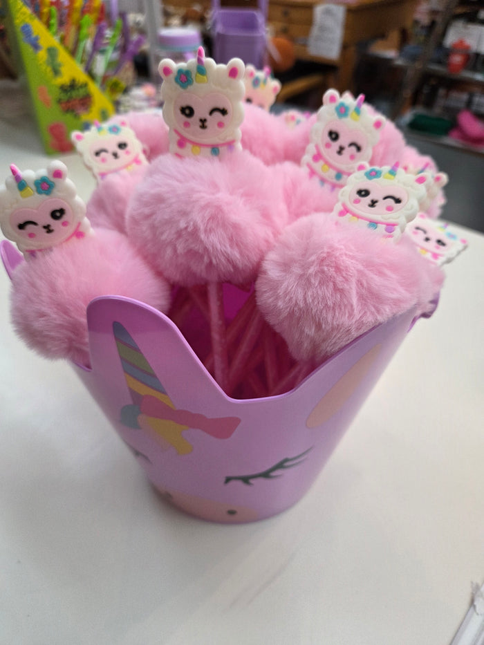 Llama Pens