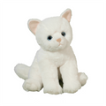 Winnie the Mini White Cat